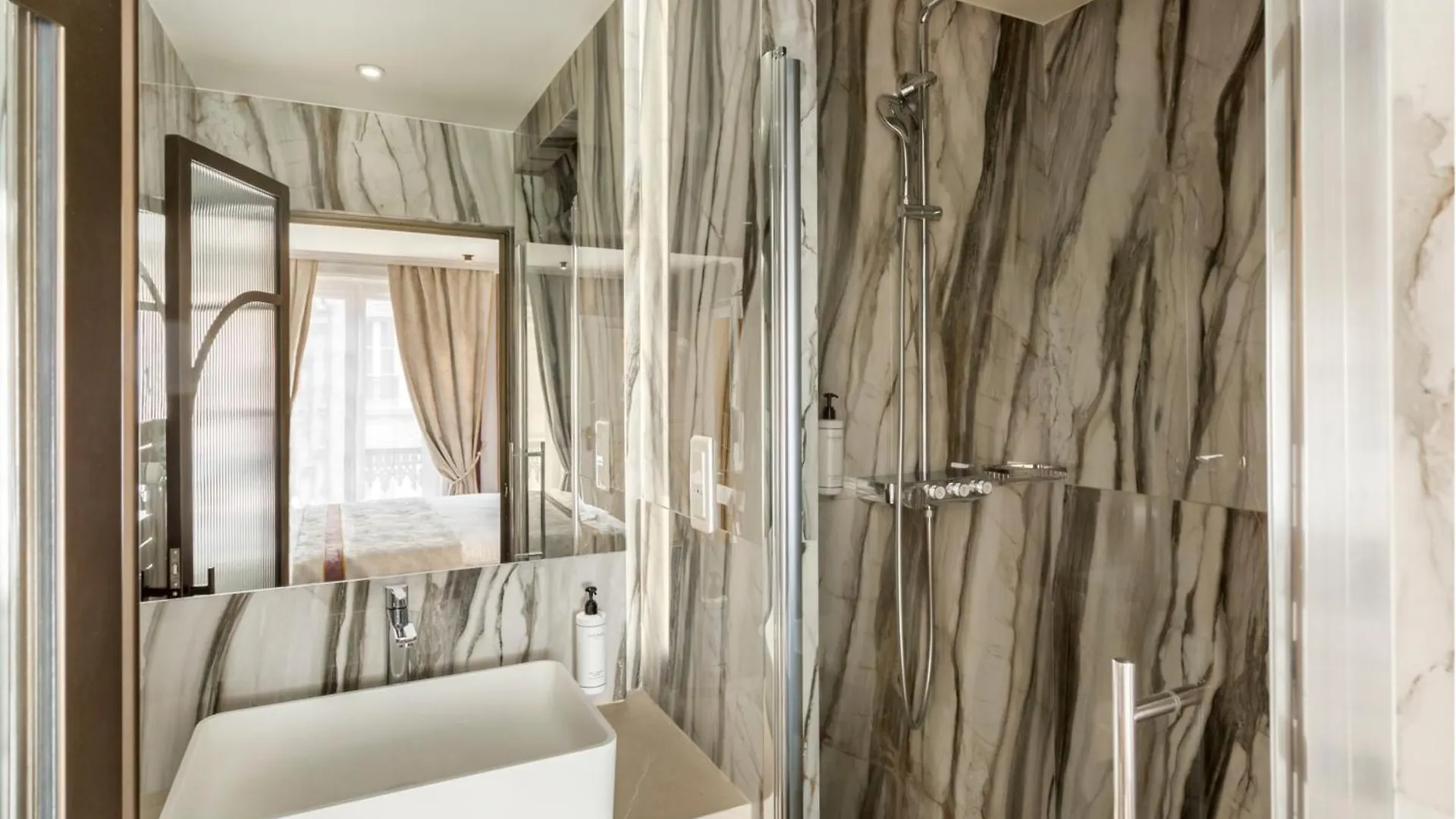 Merveil - Signature Suite - Opera - Rougemont III Paris Lägenhet